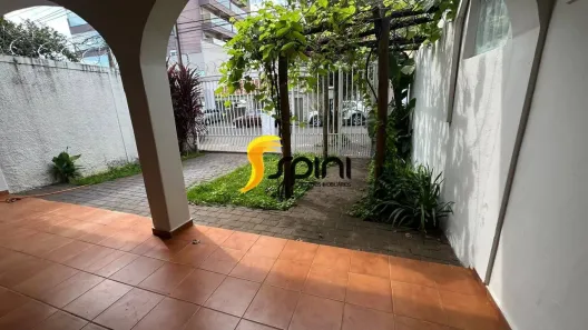 Casa com 3 Quartos para alugar, 260m² no Patrimônio, Uberlândia