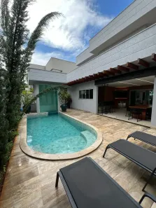 Casa de Condomínio com 4 Quartos para alugar, 350m² no Jardins Valência, Goiânia