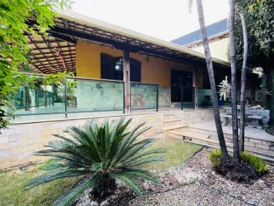 Casa com 4 Quartos à venda, 291m² no Copacabana, Belo Horizonte