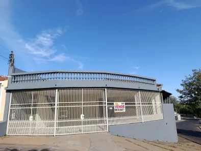 Casa com 3 Quartos à venda, 319m² no Jardim Itapura, Presidente Prudente