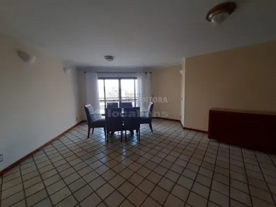 Apartamento com 4 Quartos à venda, 137m² no Centro, São José do Rio Preto