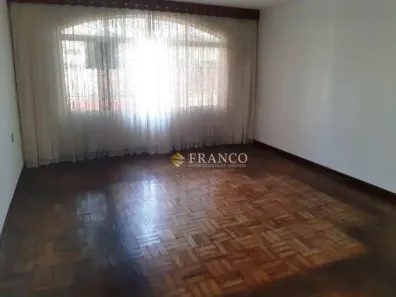 Casa com 3 Quartos à venda, 151m² no Jardim Independência, Taubaté