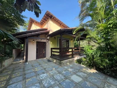Casa de Condomínio com 3 Quartos à venda, 1600m² no Vargem Grande, Rio de Janeiro