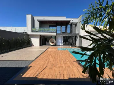 Sobrado com 3 Quartos à venda, 300m² no Jardim Munique, Maringá