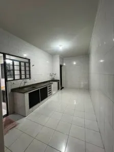 Casa com 2 Quartos para alugar, 28m² no Vila Bertini, Americana