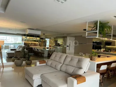 Apartamento com 3 Quartos à venda, 250m² no Canto, Florianópolis