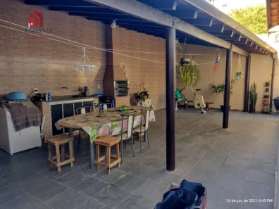 Casa com 3 Quartos à venda, 138m² no Jardim Simus, Sorocaba