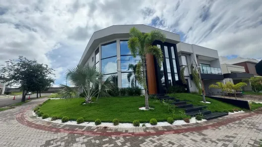 Casa de Condomínio com 3 Quartos à venda, 270m² no Jardim Morumbi, Londrina
