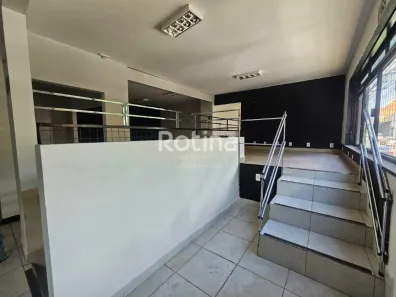 Ponto Comercial para alugar, 185m² no Centro, Uberlândia