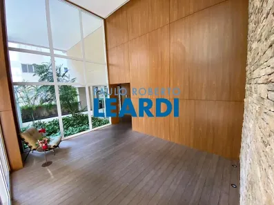 Apartamento com 3 Quartos à venda, 205m² no Jardim Paulista, São Paulo