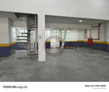 Galpão/Depósito/Armazém para alugar, 677m² no km 18, Osasco