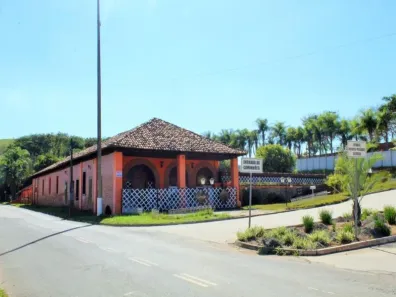 Ponto Comercial à venda, 885m² no Santa Cândida, Vinhedo