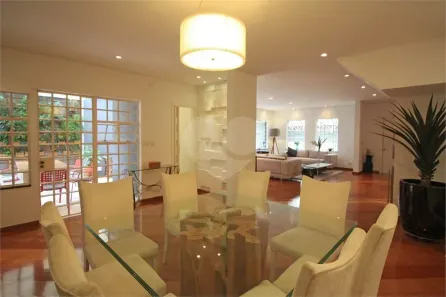 Sobrado com 4 Quartos à venda, 440m² no Vila Clementino, São Paulo