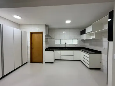 Casa com 3 Quartos à venda, 140m² no Jardim Atlântico, Goiânia