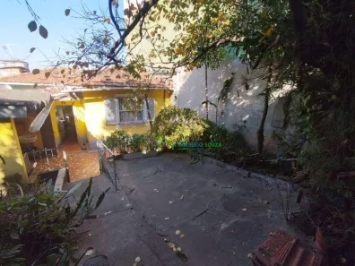 Lote/Terreno à venda, 200m² no Centro, Carapicuíba