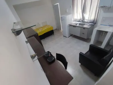 Casa com 1 Quarto para alugar, 15m² no Jardim América, Goiânia