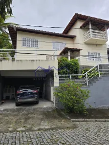 Casa com 4 Quartos à venda, 220m² no Badu, Niterói