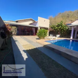 Casa com 2 Quartos à venda, 396m² no Centro, Paty do Alferes