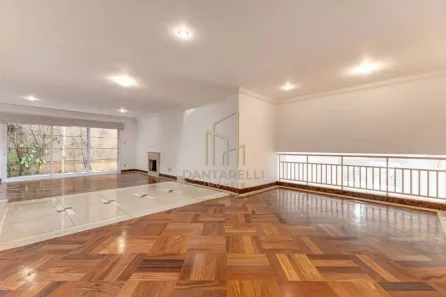 Sobrado com 4 Quartos à venda, 569m² no Vila Sônia, São Paulo