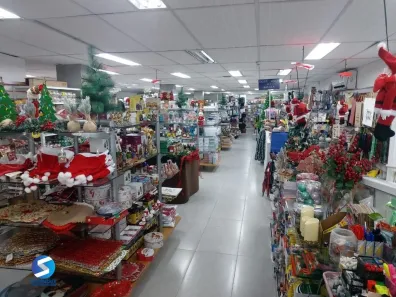 Ponto Comercial à venda, 250m² no Rubem Berta, Porto Alegre