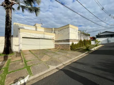 Casa com 4 Quartos à venda, 300m² no Jardim Bela Vista, São José do Rio Pardo