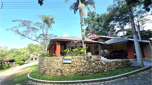 Casa de Condomínio com 3 Quartos à venda, 296m² no Massaguaçu, Caraguatatuba