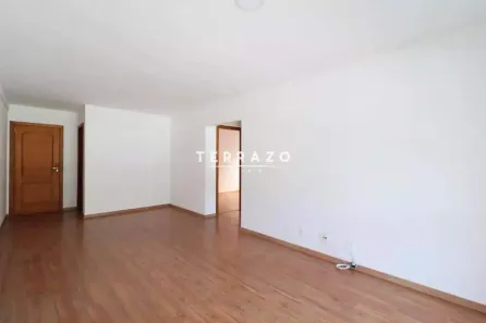 Apartamento com 2 Quartos para alugar, 83m² no Várzea, Teresópolis