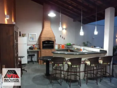 Casa com 3 Quartos à venda, 250m² no Parque Novo Mundo, Americana