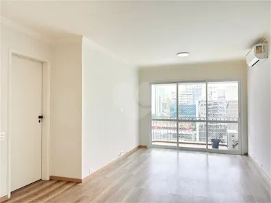 Apartamento com 3 Quartos para alugar, 81m² no Itaim Bibi, São Paulo