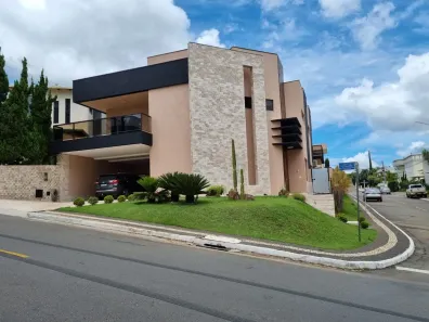 Casa de Condomínio com 4 Quartos à venda, 470m² no Residencial Sun Flower, Anápolis