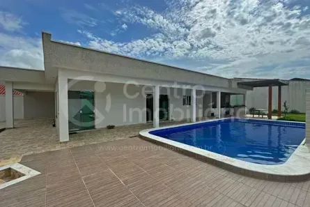 Casa com 4 Quartos à venda, 195m² no Parque Balneario Oasis, Peruíbe