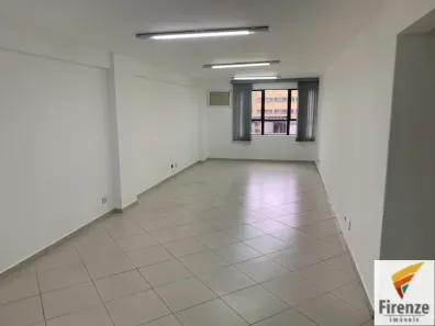 Sala Comercial para alugar, 56m² no Centro, Curitiba