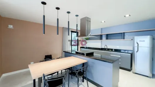 Apartamento com 1 Quarto para alugar, 20m² no Centro, Curitiba
