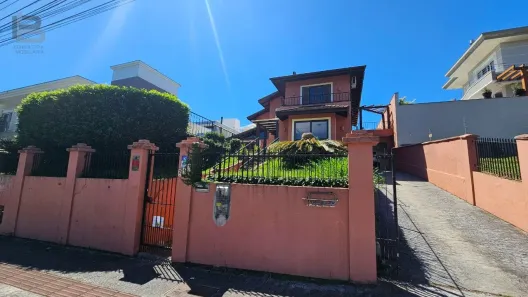 Casa com 4 Quartos à venda, 315m² no Pedra Branca, Palhoça