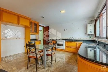 Casa com 4 Quartos à venda, 248m² no Marechal Rondon, Canoas