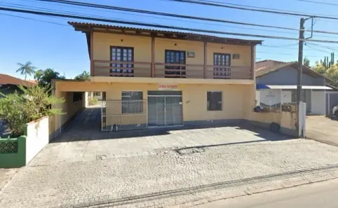 Sobrado com 7 Quartos à venda, 381m² no Floresta, Joinville