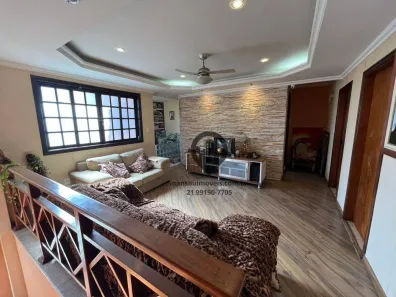 Casa de Condomínio com 4 Quartos à venda, 250m² no Campo Grande, Rio de Janeiro