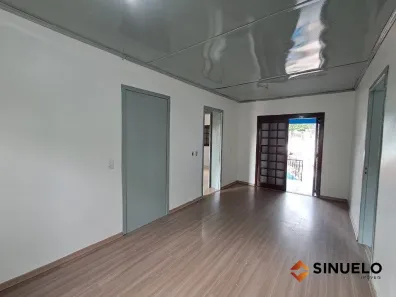 Casa com 2 Quartos para alugar, 120m² no Petrópolis, Novo Hamburgo