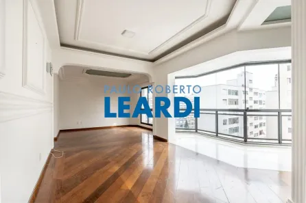Apartamento com 3 Quartos à venda, 177m² no Aclimação, São Paulo