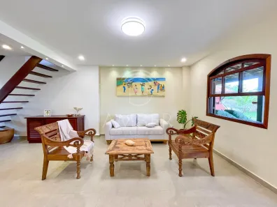 Casa com 3 Quartos para alugar, 130m² no Tucuns, Armação dos Búzios