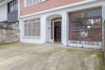 Imóvel Comercial com 4 Quartos para alugar, 200m² no Gonzaga, Santos