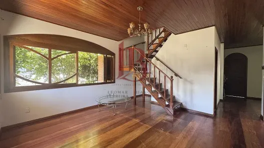 Casa com 3 Quartos à venda, 180m² no Esplanada, Caxias do Sul
