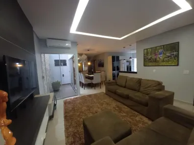 Casa com 3 Quartos à venda, 170m² no Alto Umuarama, Uberlândia