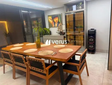 Casa com 3 Quartos à venda, 200m² no Jardim Patrícia, Uberlândia