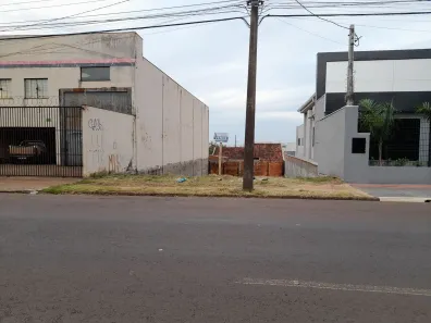 à venda, 300m² no Conjunto Habitacional Alexandre Urbanas, Londrina