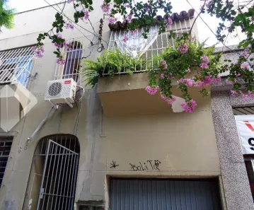 Casa com 7 Quartos à venda, 300m² no Azenha, Porto Alegre