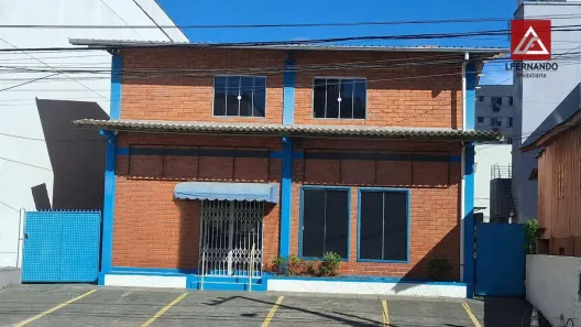 Prédio Comercial à venda, 240m² no Centro, Blumenau