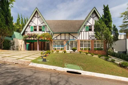 Casa de Condomínio com 4 Quartos à venda, 380m² no Alphaville, Santana de Parnaíba