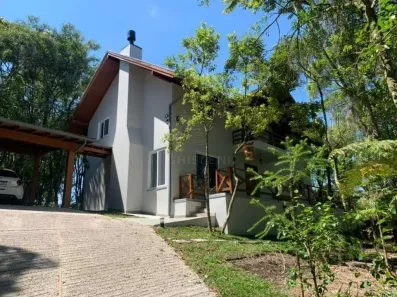 Casa com 3 Quartos à venda, 225m² no Mato Queimado, Gramado