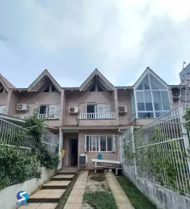 Casa com 2 Quartos à venda, 77m² no Guarujá, Porto Alegre